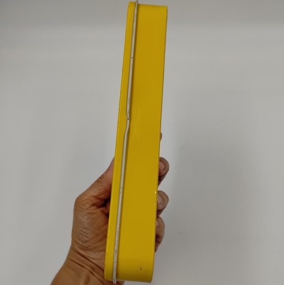 Peter Pan Walt Disney Collectible Tin W/ Sticker PB Hunts Tinkerbell Vintage - Picture 8 of 11